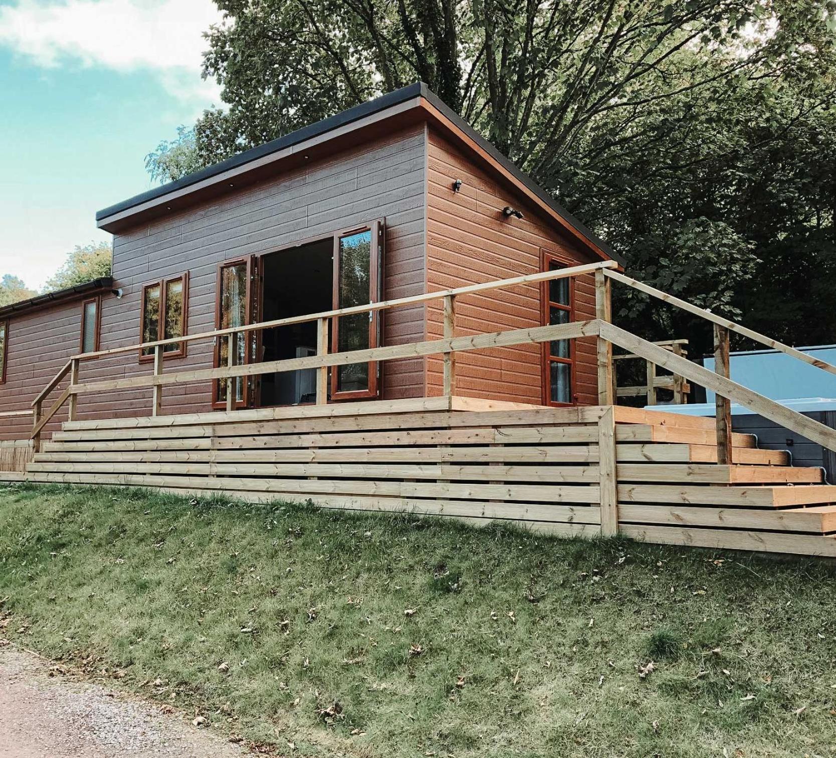 Herons Lake Retreat Hot Tub Lodges Caerwys Buitenkant foto